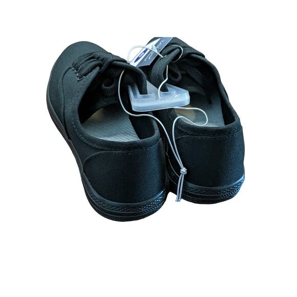Universal Thread Lace Up Sneakers Size 6 Black Staple Lunea Tennis Shoes Canvas - Picture 3 of 13